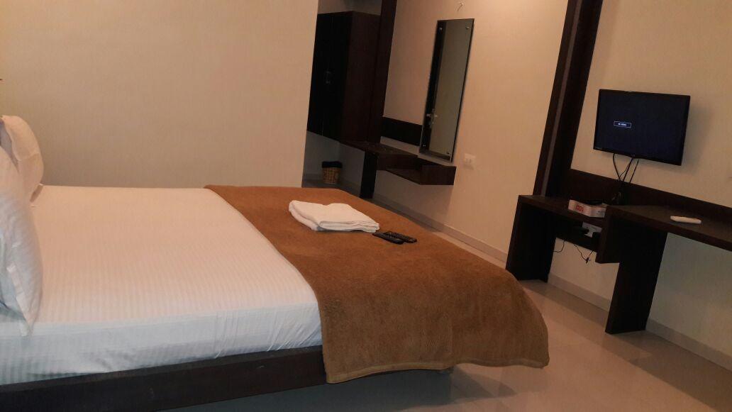 Hotel Swathi Hoszpet Kültér fotó