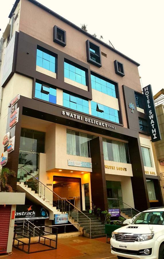 Hotel Swathi Hoszpet Kültér fotó